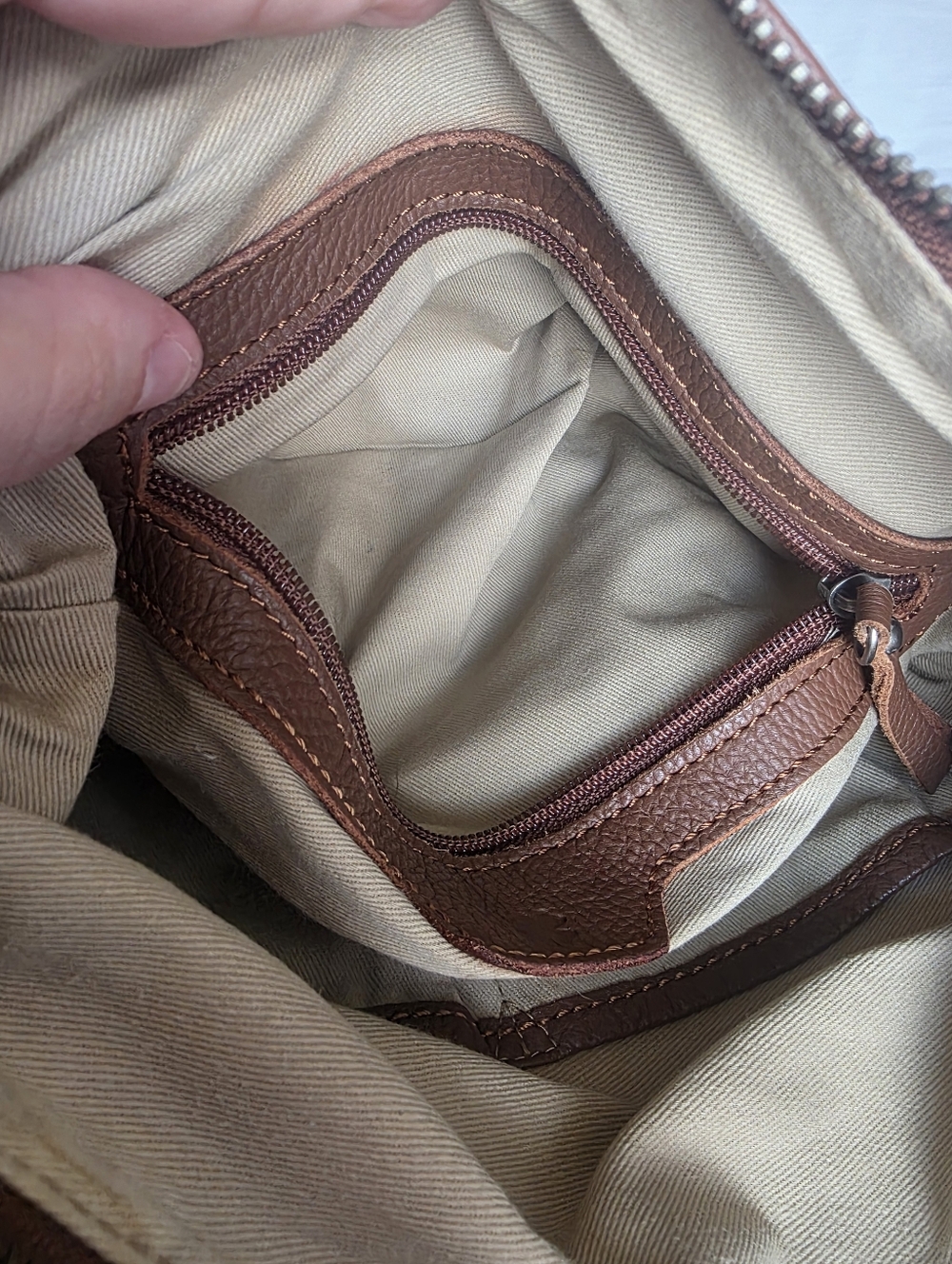 Lucky Brand Brown Leather Crossbody Bag with Signature Clover Charm - Picture 12 of 15